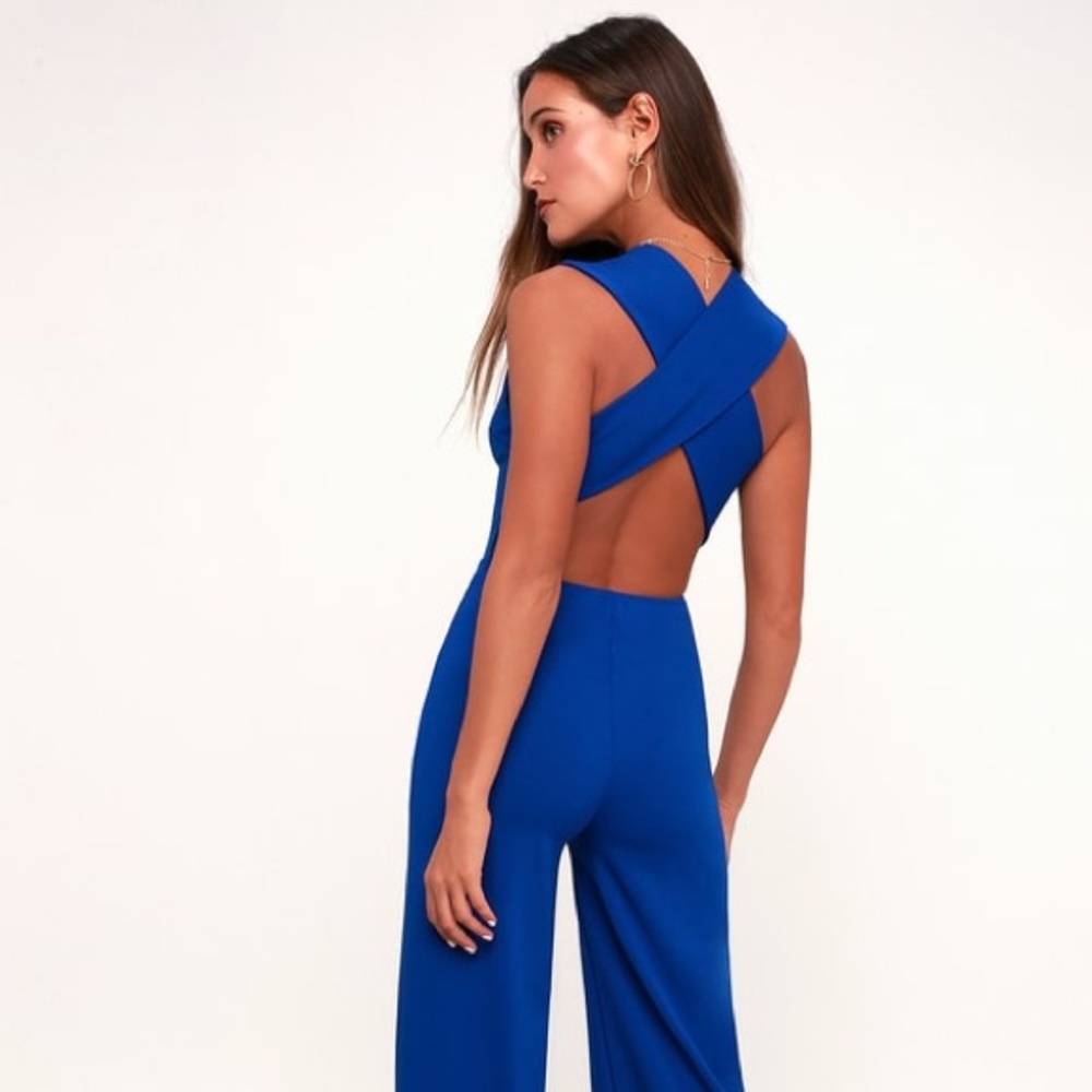Lulu’s Thinking Out Loud Blue Backless Jumpsuit size small new condition
